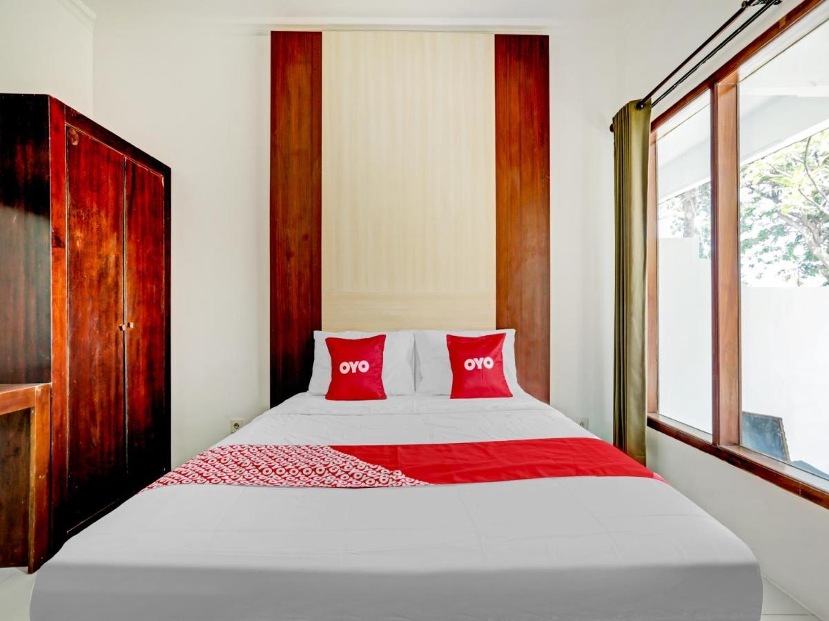 Oyo 90638 Pondok Idas Hotel Legian Eksteriør billede