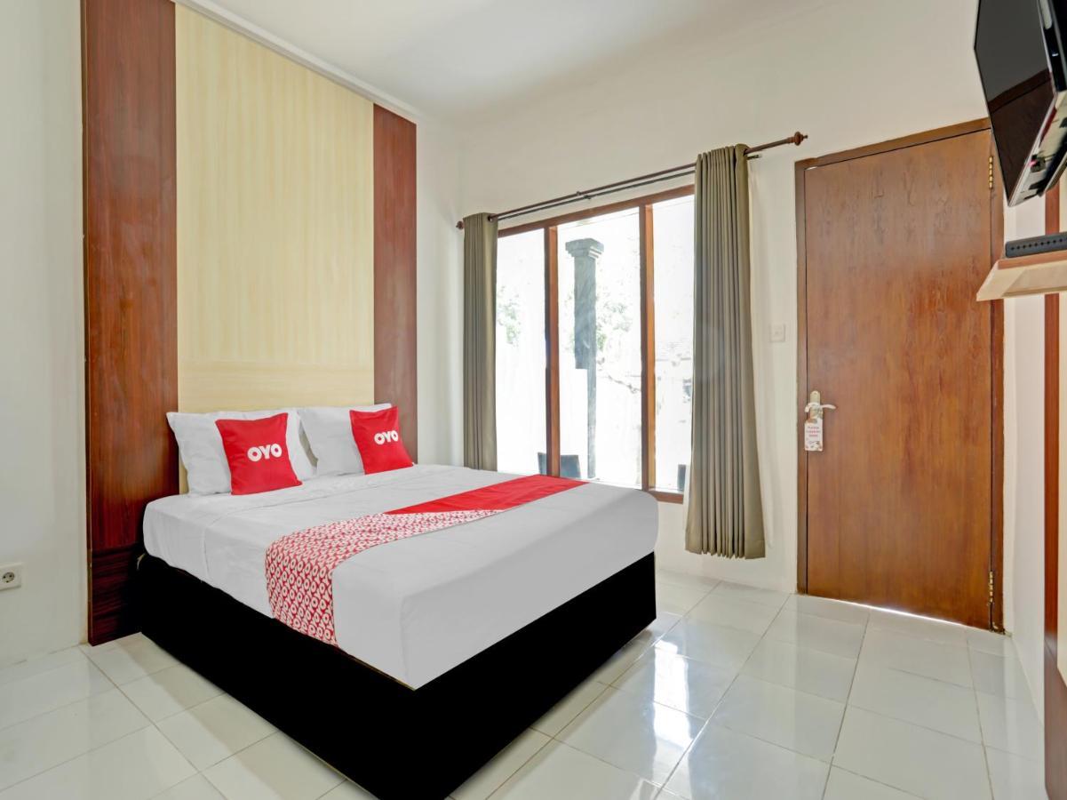 Oyo 90638 Pondok Idas Hotel Legian Eksteriør billede
